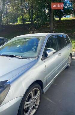 Универсал Mitsubishi Lancer 2004 в Вышгороде