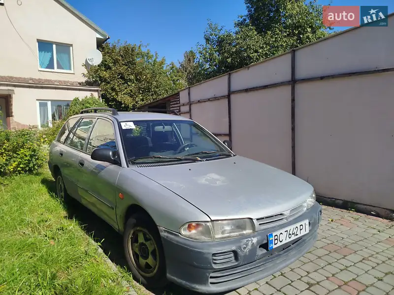 Mitsubishi Lancer 1998