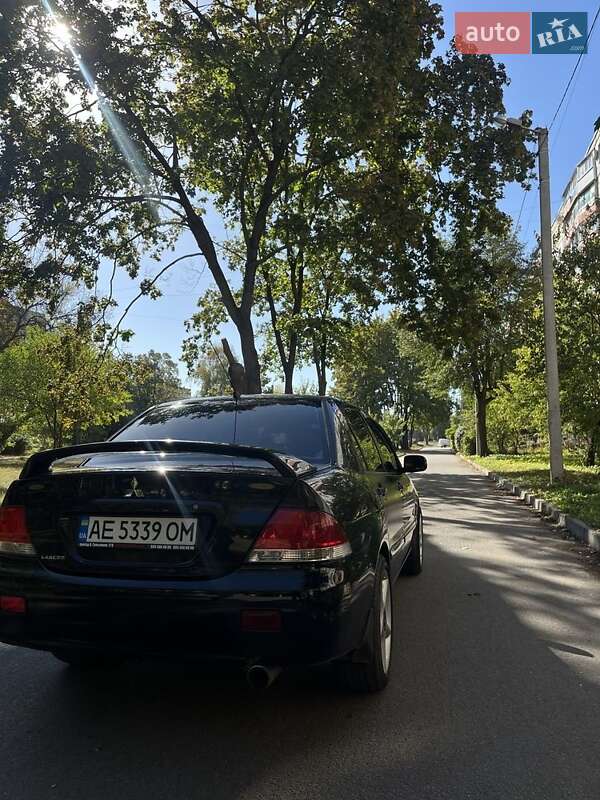 Седан Mitsubishi Lancer 2008 в Харькове