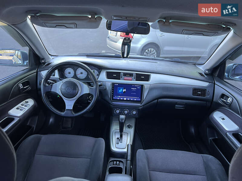 Седан Mitsubishi Lancer 2007 в Кривом Роге