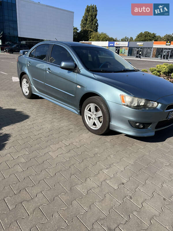 Седан Mitsubishi Lancer 2008 в Одессе