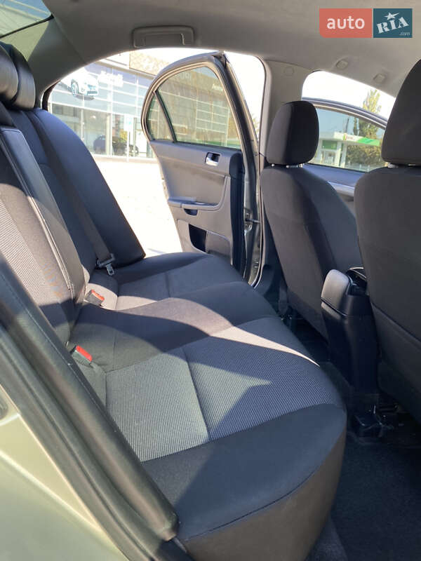 Седан Mitsubishi Lancer 2007 в Житомирі