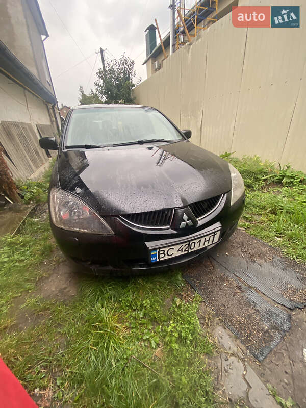 Mitsubishi Lancer 2003