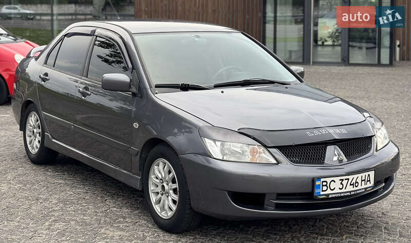 Седан Mitsubishi Lancer 2005 в Днепре