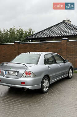 Седан Mitsubishi Lancer 2005 в Виннице