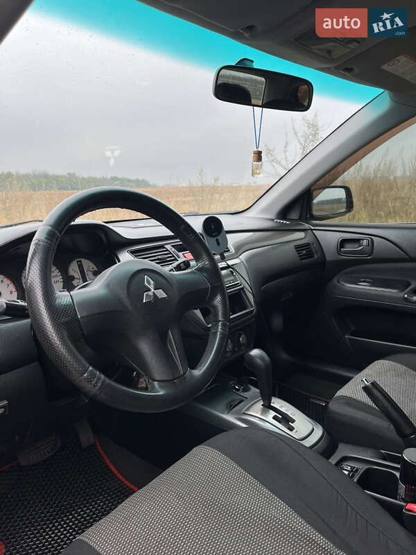 Седан Mitsubishi Lancer 2007 в Киеве фото 9 Седан Mitsubishi Lancer 2007 в Киеве