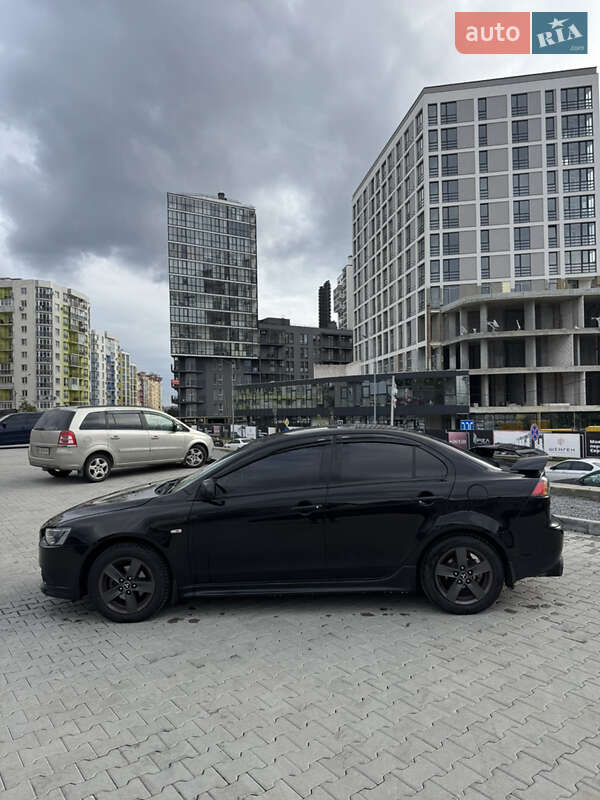 Хэтчбек Mitsubishi Lancer 2012 в Львове фото 17 Хэтчбек Mitsubishi Lancer 2012 в Львове