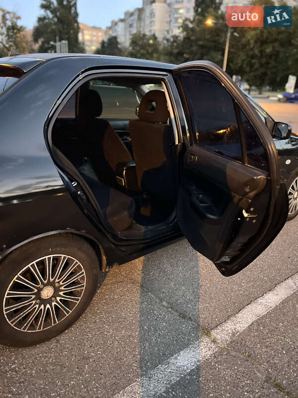 Седан Mitsubishi Lancer 2006 в Броварах