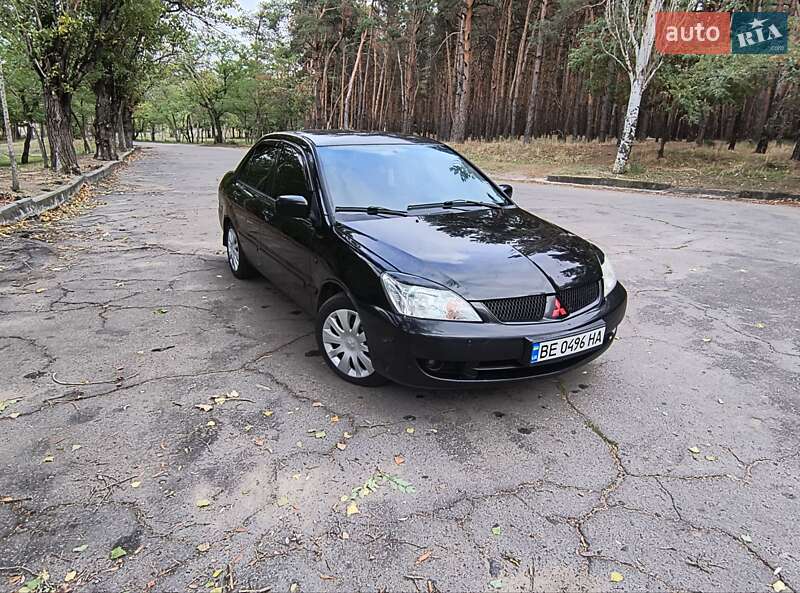 Седан Mitsubishi Lancer 2005 в Николаеве