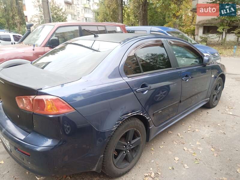 Седан Mitsubishi Lancer 2008 в Киеве