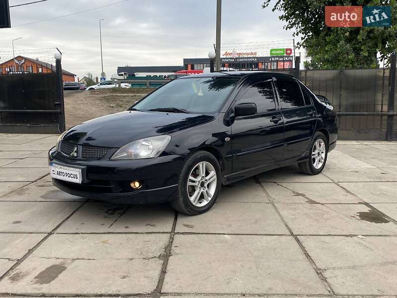 Седан Mitsubishi Lancer 2006 в Киеве