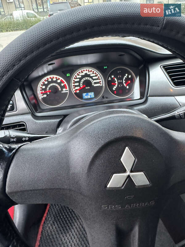 Седан Mitsubishi Lancer 2006 в Киеве