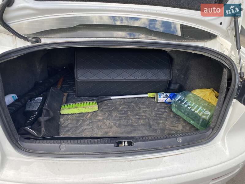 Седан Mitsubishi Lancer 2008 в Днепре