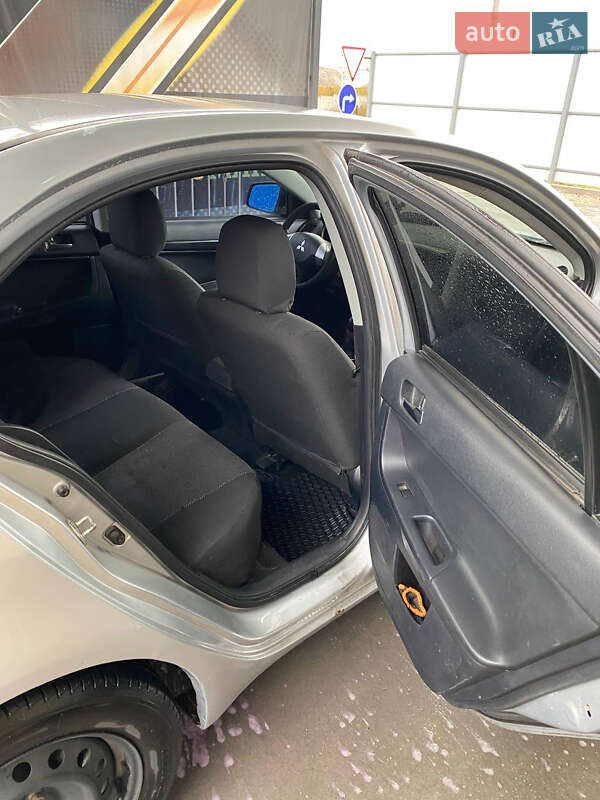 Седан Mitsubishi Lancer 2013 в Києві фото 11 Седан Mitsubishi Lancer 2013 в Києві