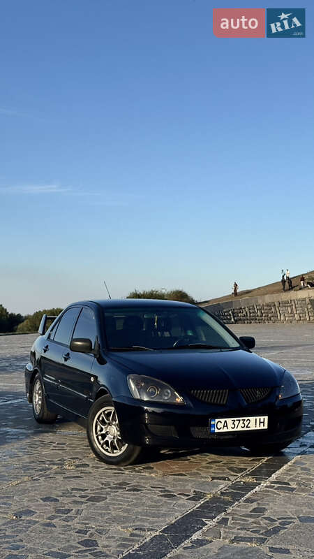 Седан Mitsubishi Lancer 2006 в Черкасах