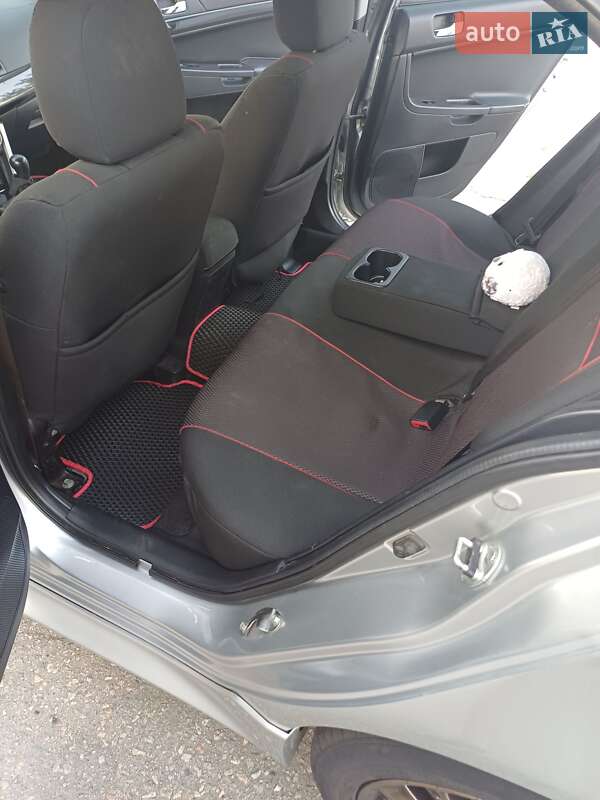 Седан Mitsubishi Lancer 2016 в Запорожье
