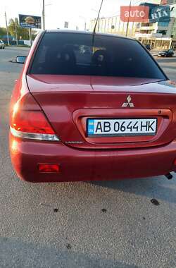 Седан Mitsubishi Lancer 2006 в Виннице