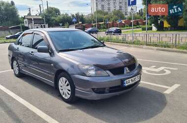 Седан Mitsubishi Lancer 2008 в Киеве