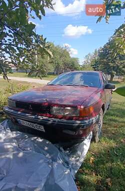 Ліфтбек Mitsubishi Lancer 1990 в Знам'янці