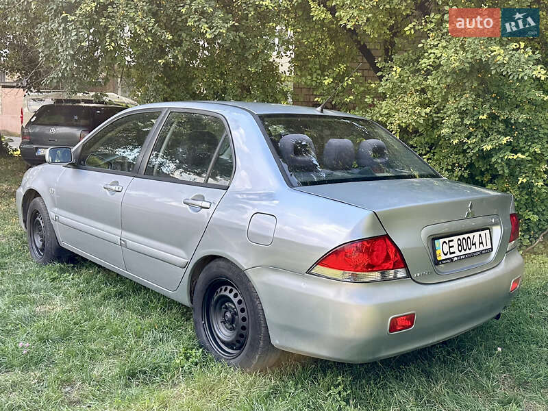 Седан Mitsubishi Lancer 2008 в Чернівцях