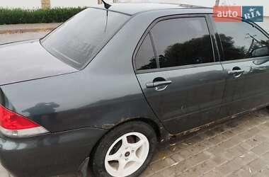 Седан Mitsubishi Lancer 2004 в 