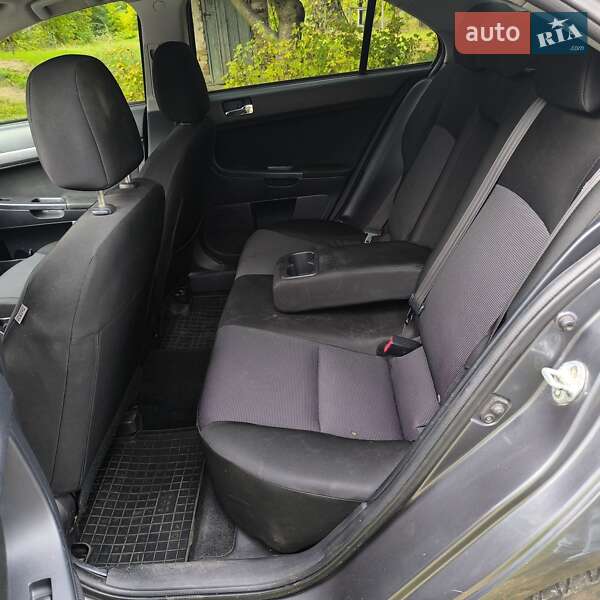 Хэтчбек Mitsubishi Lancer 2008 в Днепре