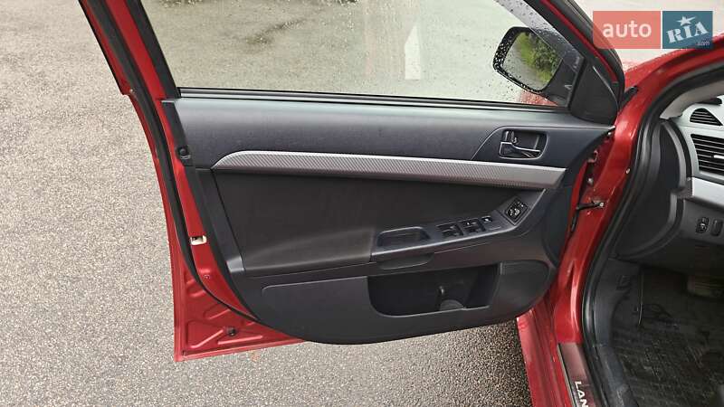 Седан Mitsubishi Lancer 2007 в Киеве