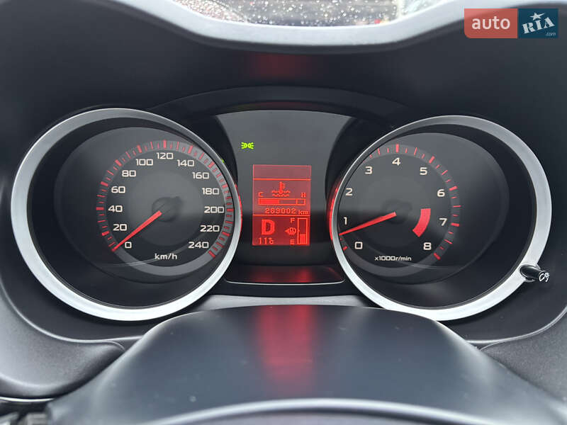 Седан Mitsubishi Lancer 2007 в Киеве