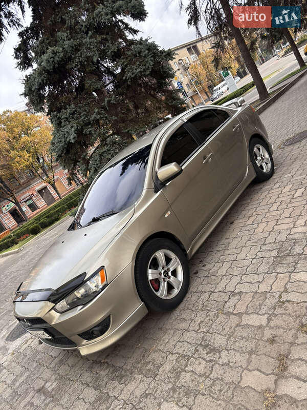 Седан Mitsubishi Lancer 2007 в 