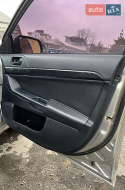 Седан Mitsubishi Lancer 2012 в 