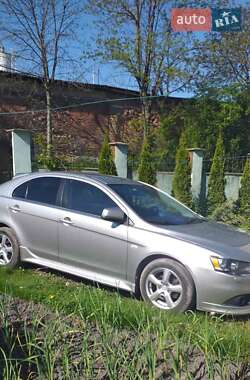 Седан Mitsubishi Lancer 2011 в 