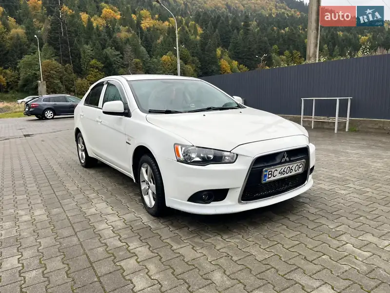 Mitsubishi Lancer 2011