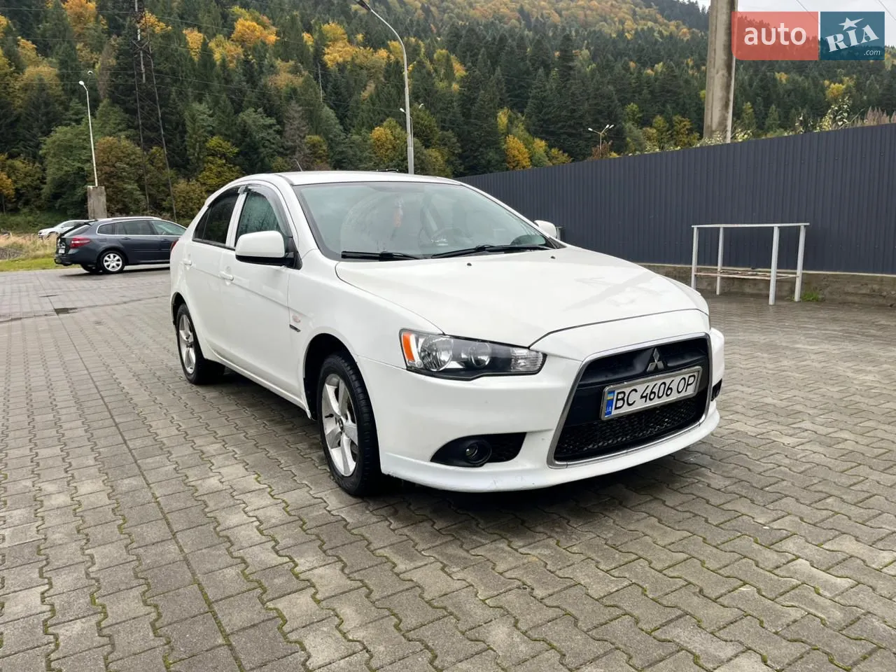 2010 Mitsubishi Lancer - мініатюра 19