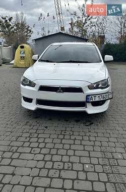 Седан Mitsubishi Lancer 2013 в 