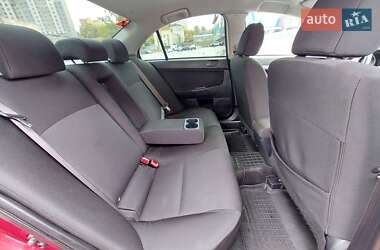 Седан Mitsubishi Lancer 2011 в 