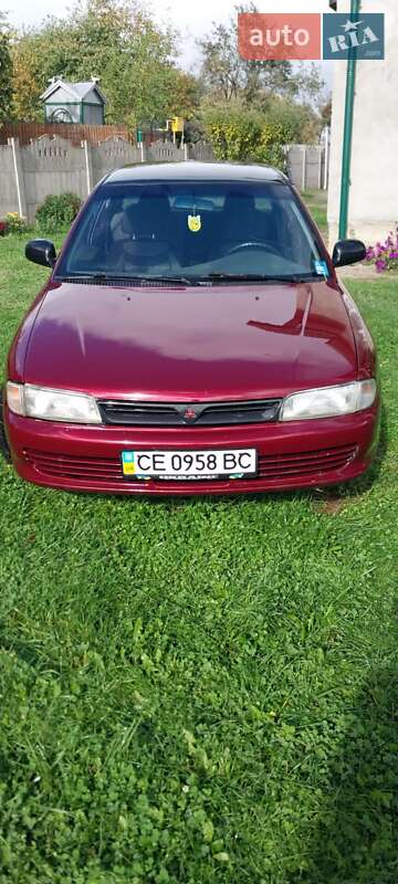 Седан Mitsubishi Lancer 1995 в 