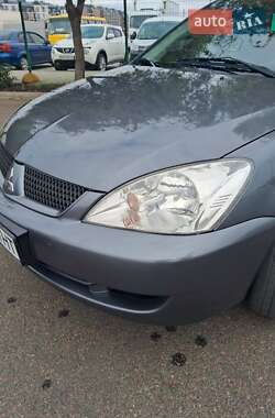 Седан Mitsubishi Lancer 2006 в  фото 9 Седан Mitsubishi Lancer 2006 в
