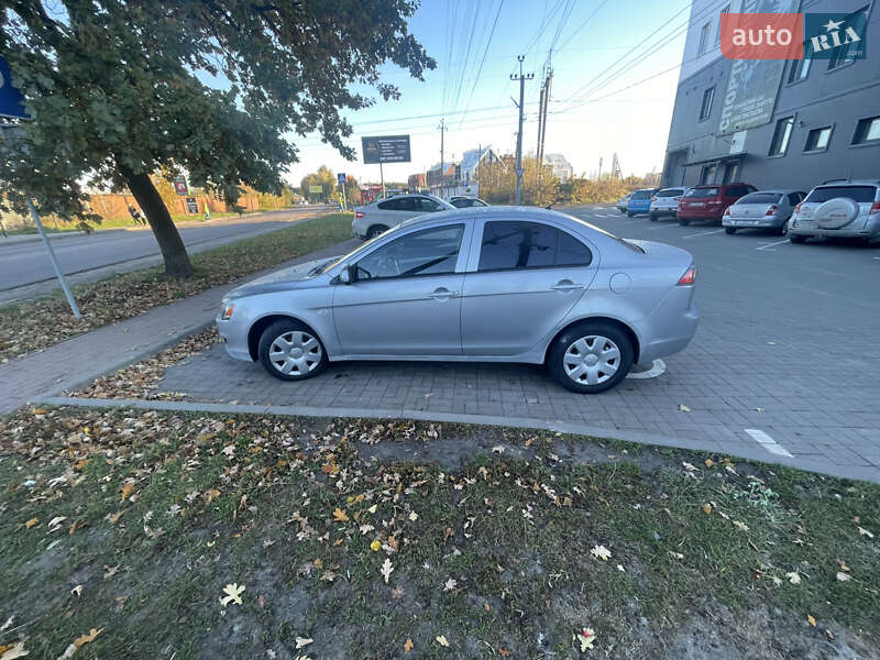 Седан Mitsubishi Lancer 2011 в Белогородке фото 5 Седан Mitsubishi Lancer 2011 в Белогородке