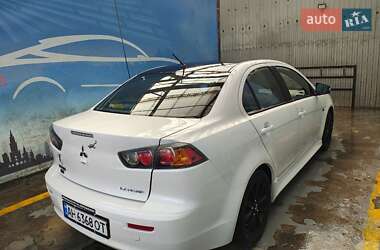 Седан Mitsubishi Lancer 2017 в 