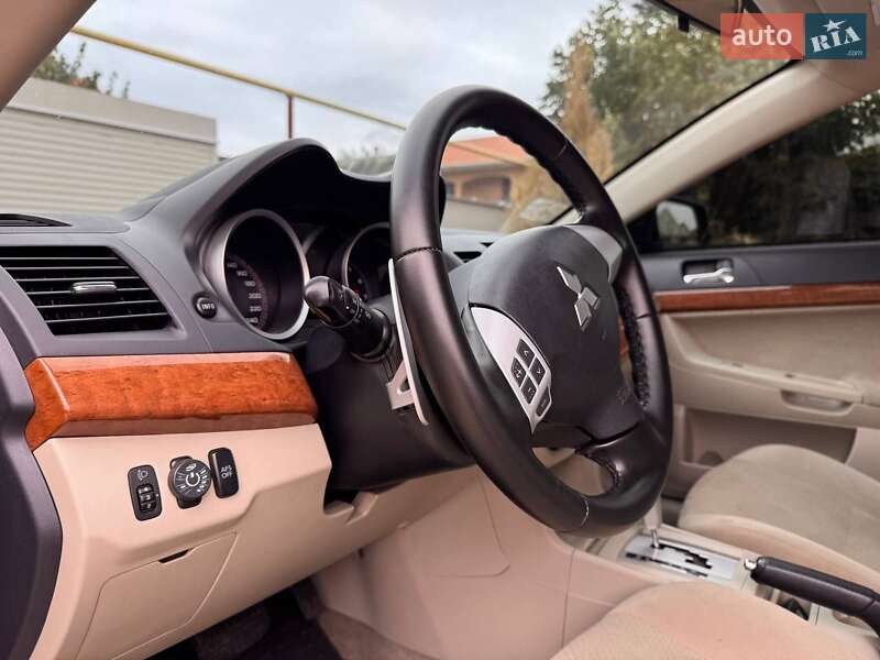 Седан Mitsubishi Lancer 2008 в Одесі