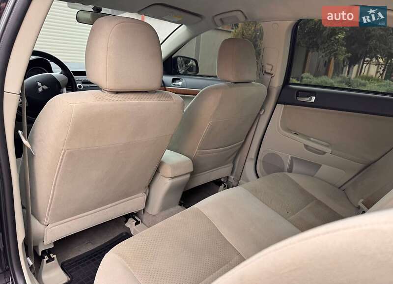 Седан Mitsubishi Lancer 2008 в Одесі