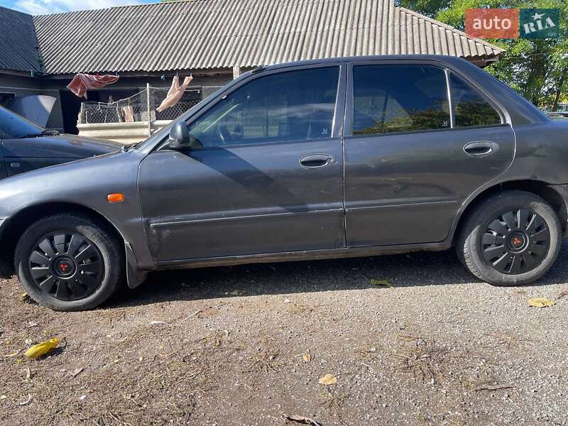 Седан Mitsubishi Lancer 1995 в Балті