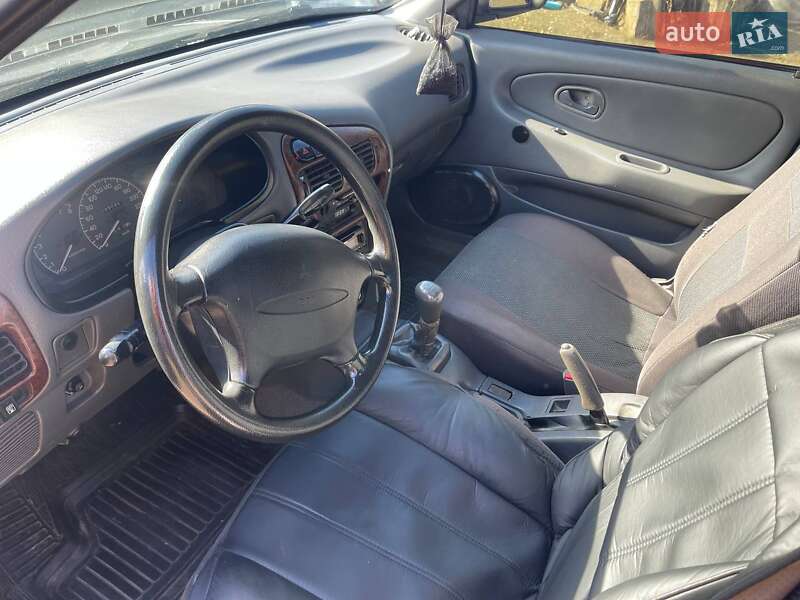 Седан Mitsubishi Lancer 1995 в Балті