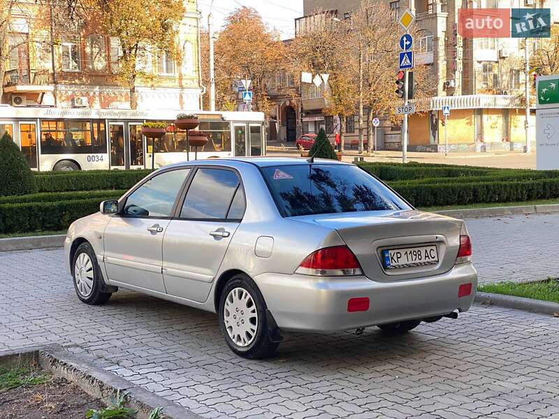 Седан Mitsubishi Lancer 2005 в Запорожье фото 4 Седан Mitsubishi Lancer 2005 в Запорожье