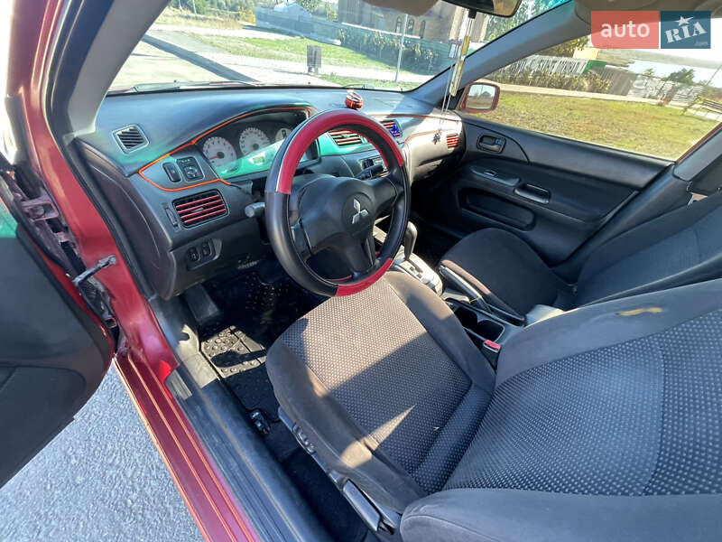 Седан Mitsubishi Lancer 2006 в Николаеве