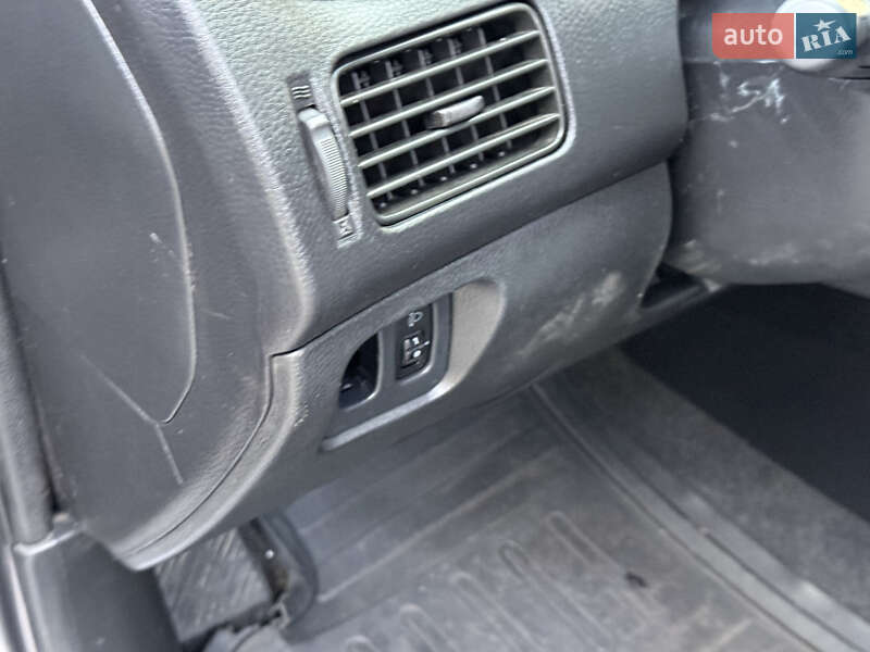 Седан Mitsubishi Lancer 2007 в Днепре