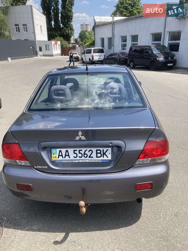Седан Mitsubishi Lancer 2006 в Києві