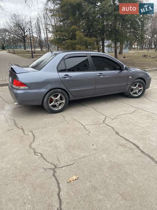 Универсал Mitsubishi Lancer 2005 в Харькове фото 3 Универсал Mitsubishi Lancer 2005 в Харькове