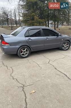 Універсал Mitsubishi Lancer 2005 в  фото 3 Універсал Mitsubishi Lancer 2005 в