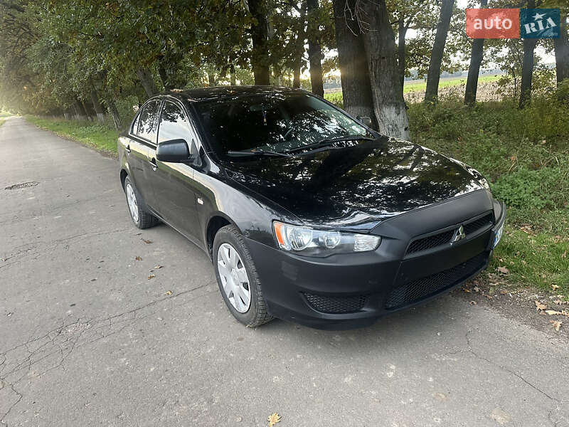 Mitsubishi Lancer 2011
